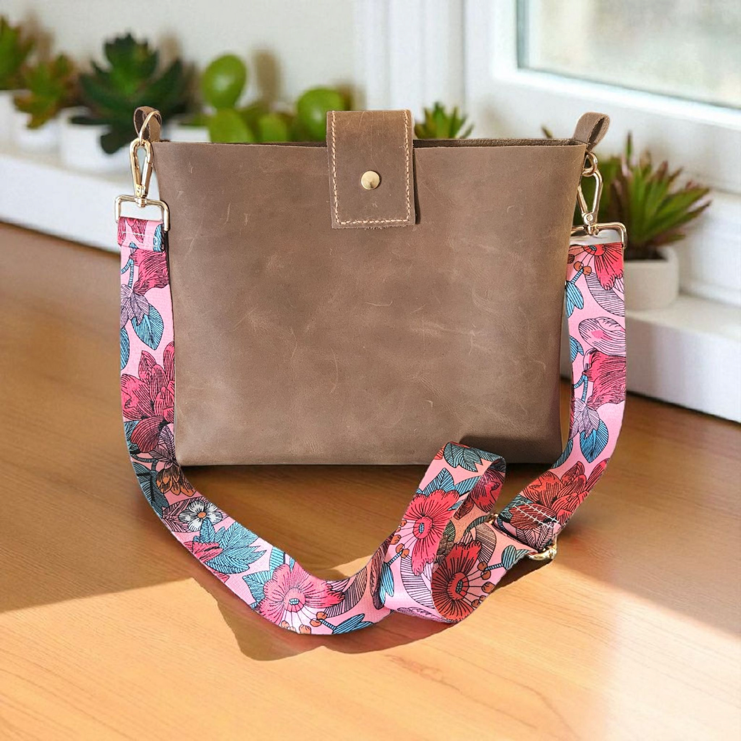 The Perfectly Imperfect Leather Bag 1 snap