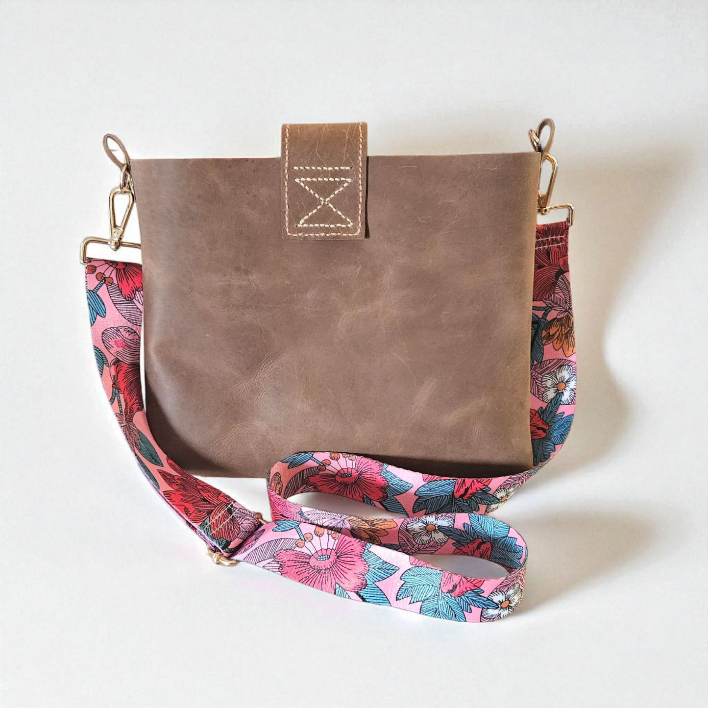 The Perfectly Imperfect Leather Bag 1 snap