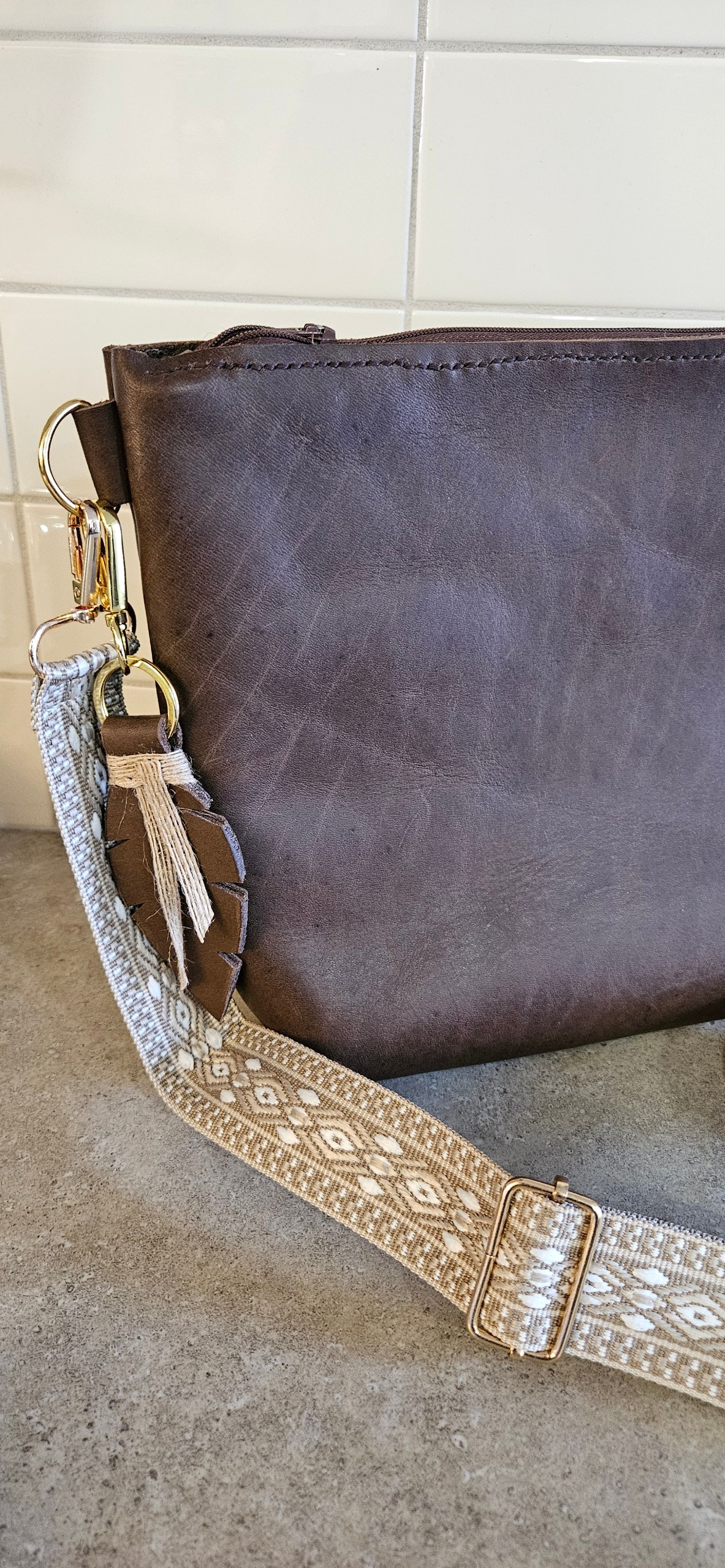 L #5 The Leaven Leather Bag