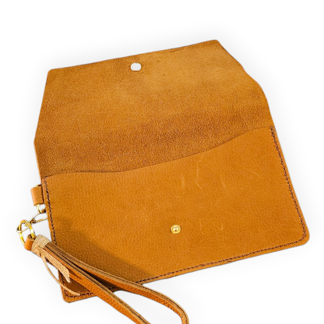Addy Clutch - light brown